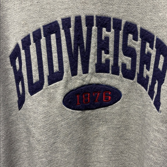 Budweiser Vintage Gray Crewneck Sweatshirt - Picture 2 of 3
